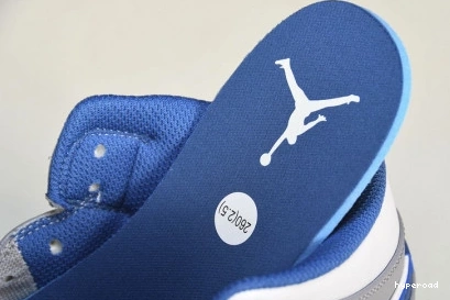 Hyperoad JORDAN Cement Blue 1 MID True 0817